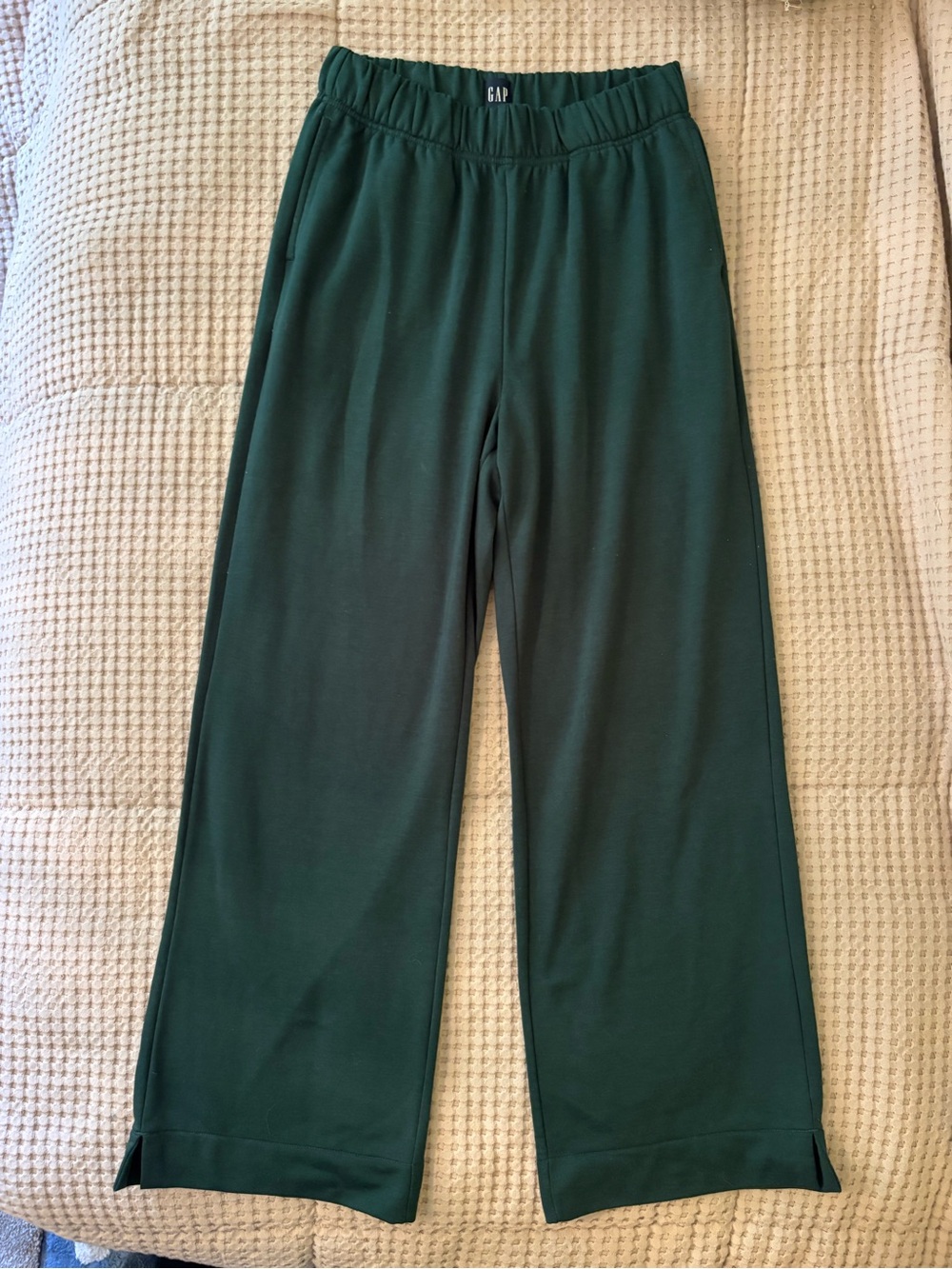 GAP sweatpants